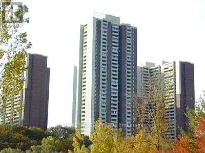 1705 - 3 MASSEY SQUARE, Toronto