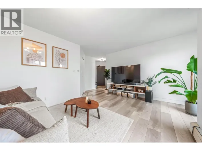 1705 612 FIFTH AVENUE, New Westminster