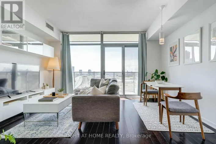 1706 - 105 THE QUEENSWAY AVENUE, Toronto