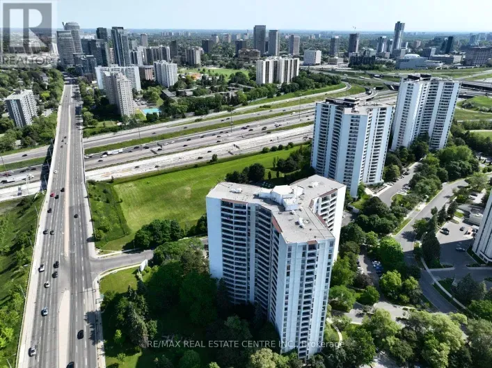 Apartment for rent: 1706 - 150 GRAYDON HALL DRIVE, Toronto
