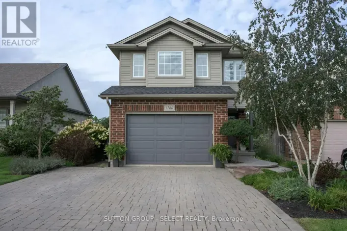 1706 BAYSWATER CRESCENT, London North