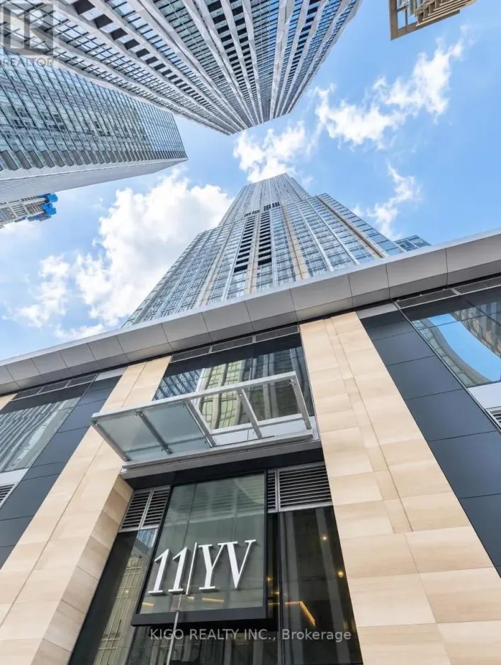 1707 - 11 YORKVILLE AVENUE, Toronto