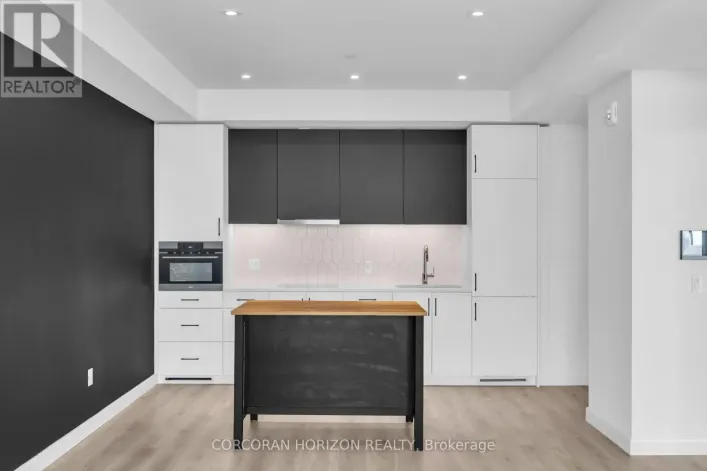 1708 - 741 KING STREET W, Kitchener