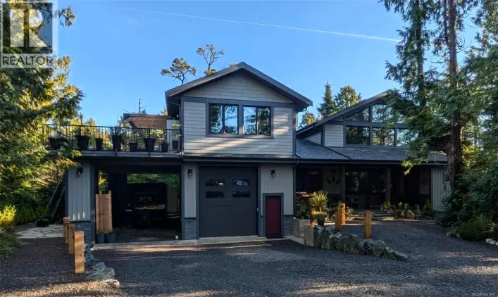 House for sale: 1708 Rainforest Lane, Ucluelet
