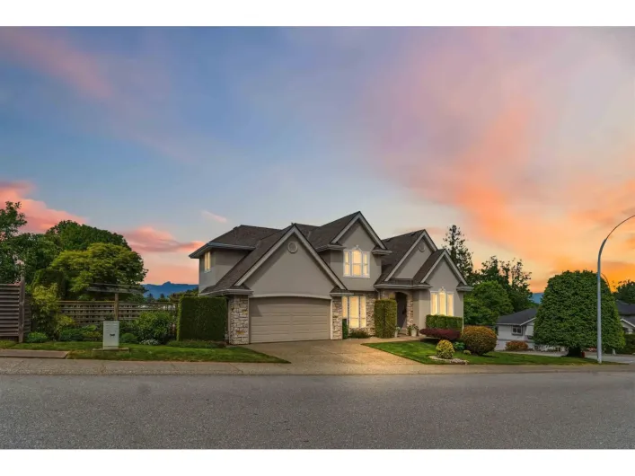 17087 104A AVENUE, Surrey