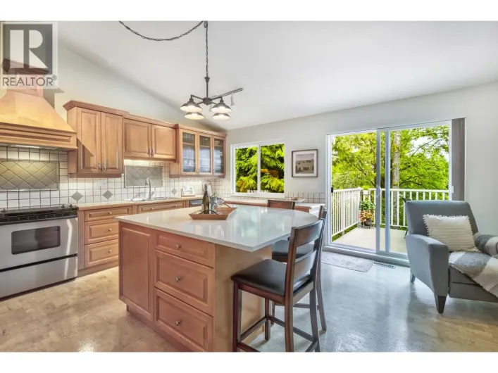 171 101 PARKSIDE DRIVE, Port Moody