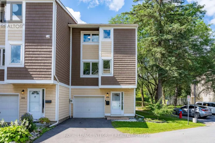171 - 340 STOWE COURT, Ottawa