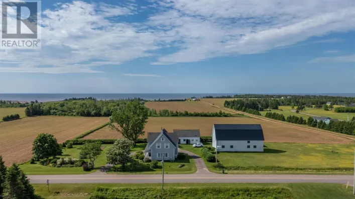 171 BELLS POINT Road, Cape Traverse