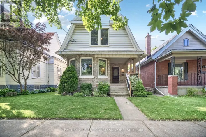 171 MOUNT PLEASANT AVENUE, London North