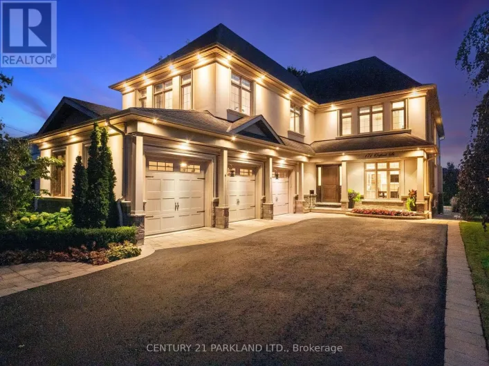 171 OXFORD STREET, Richmond Hill