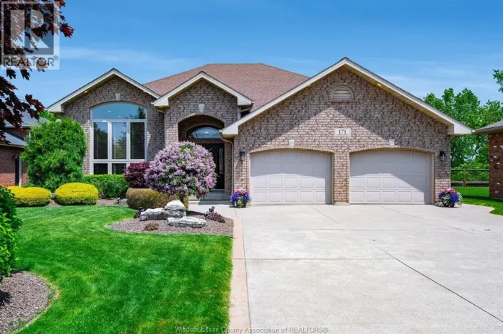 171 Sturgeon Meadows, Leamington