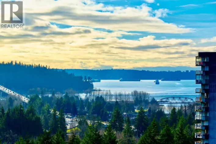 1710 2008 FULLERTON AVENUE, North Vancouver