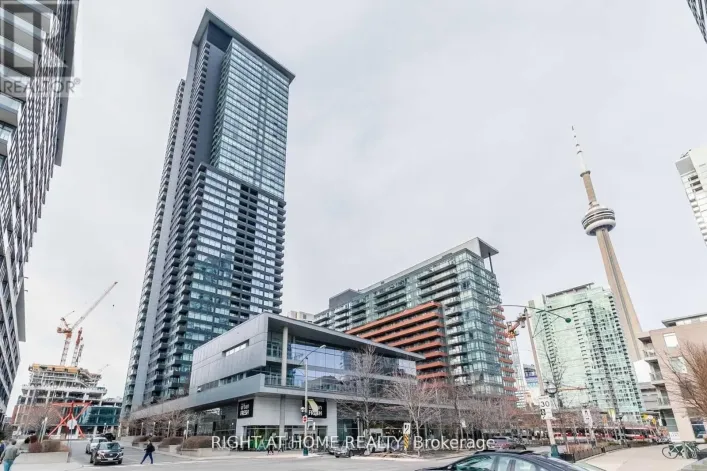 1710 - 25 TELEGRAM MEWS, Toronto