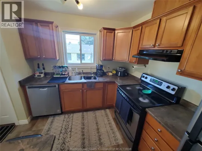 1710 NORTHWAY, Windsor