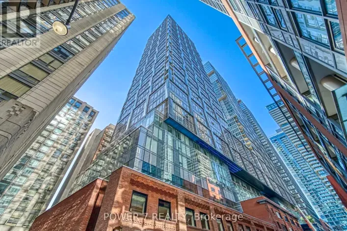 Apartment for sale: 1711 - 35 MERCER STREET, Toronto