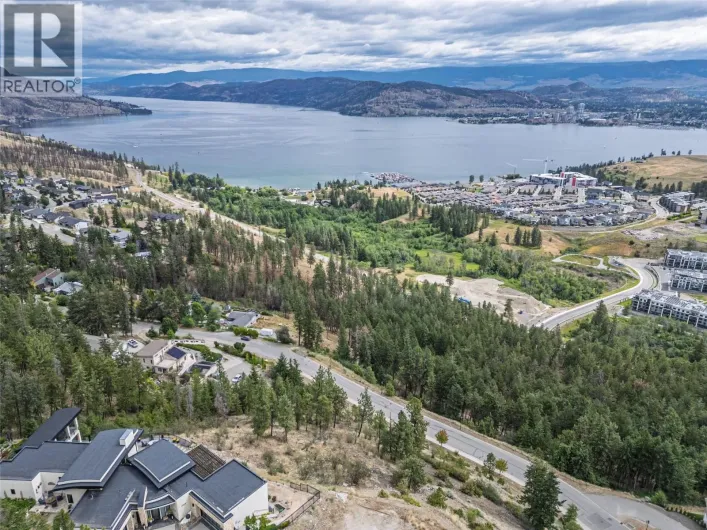 1712 Scott Crescent Unit# 35, West Kelowna