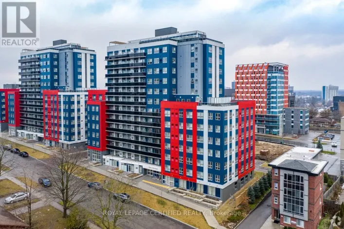 1718 - 258A SUNVIEW STREET E, Waterloo