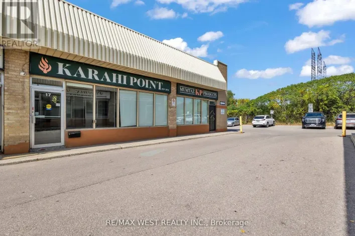 17&18 - 418 HANLAN ROAD, Vaughan