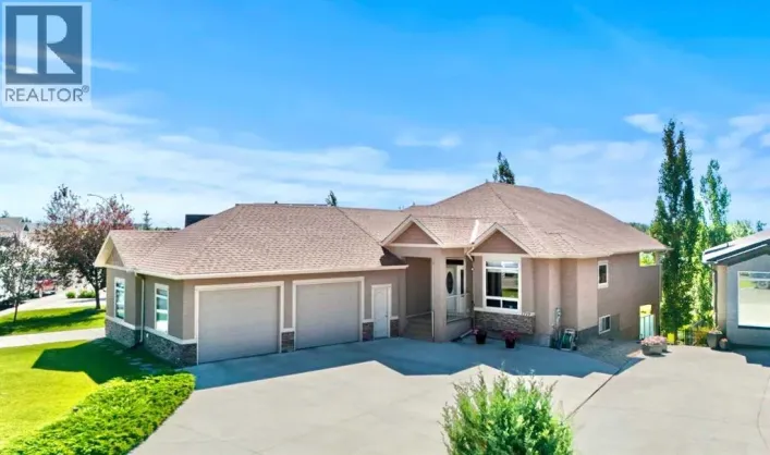1719 High Park Boulevard NW, High River
