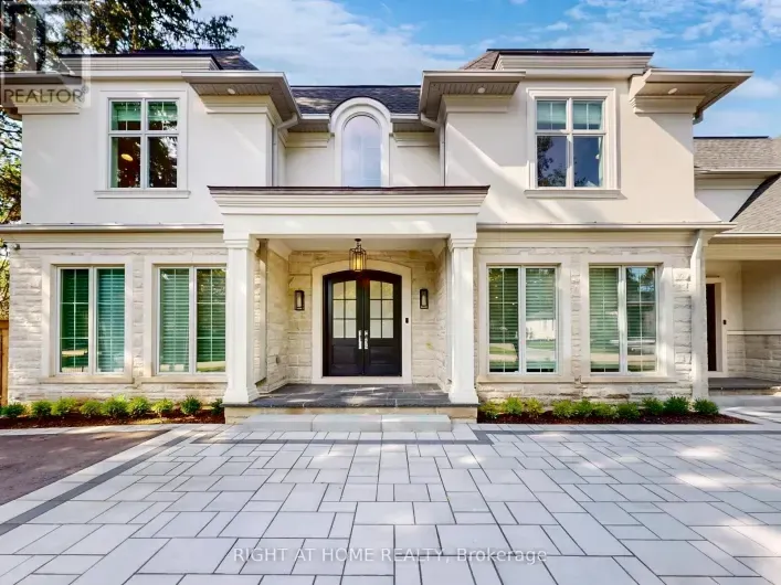 House for sale: 172 BURGUNDY DRIVE, Oakville