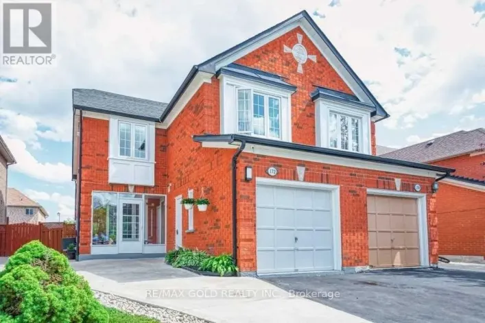 172 DESERT SAND DRIVE, Brampton
