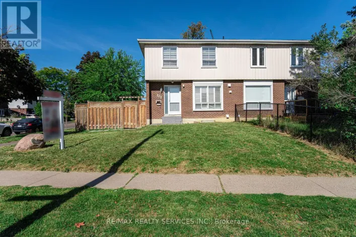 172 HANSEN ROAD, Brampton