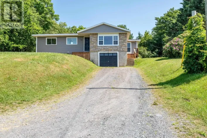 172 Highway 1, Smiths Cove