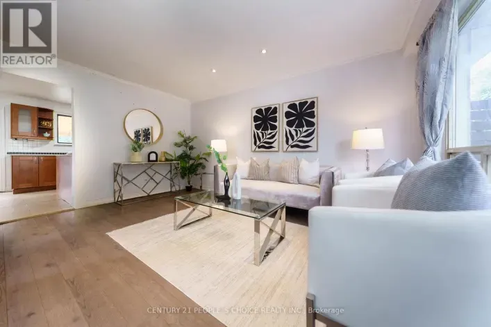 172 HOLLYBERRY TRAIL, Toronto