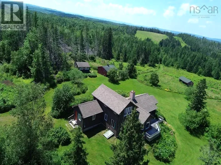 172 Melanson Road, Pomquet