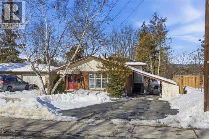 172 OLD ANCASTER Road, Dundas
