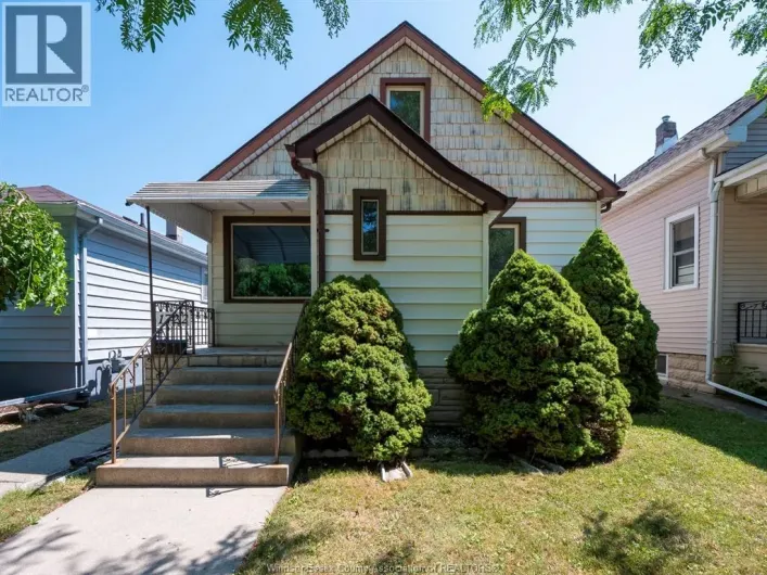 1722 ALBERT ROAD, Windsor