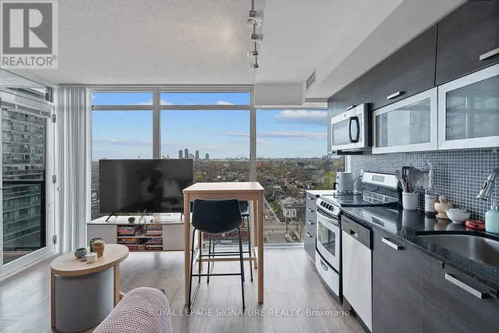1722E - 36 LISGAR STREET, Toronto