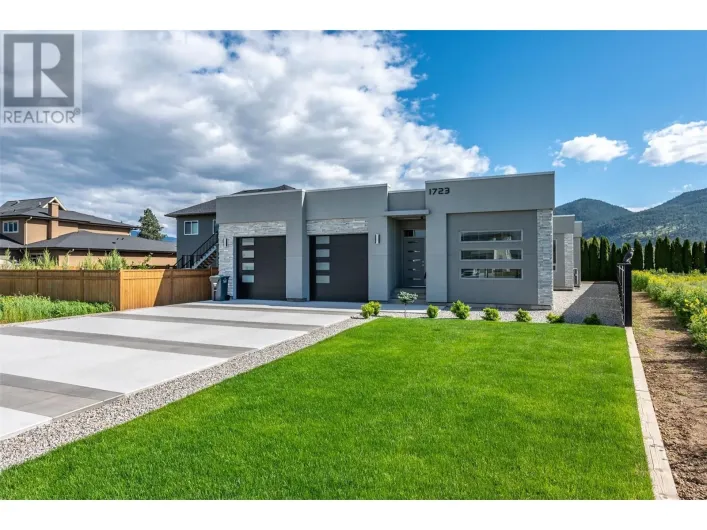 1723 TREFFRY Place, Summerland