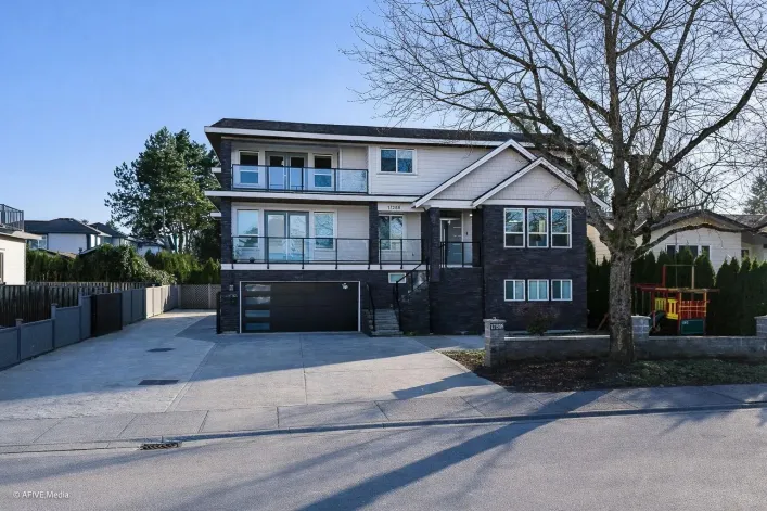 17268 61A AVENUE, Surrey