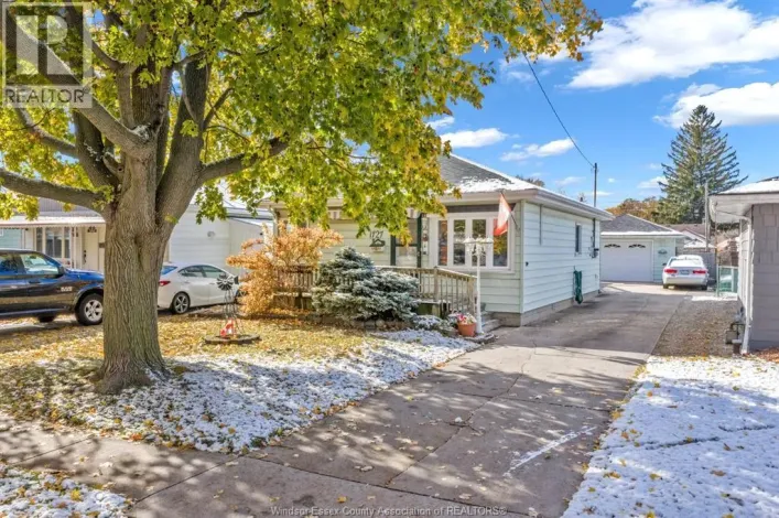 1727 GLENDALE AVENUE, Windsor