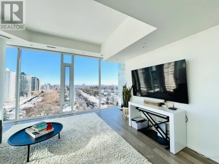 1729 - 8 HILLSDALE AVENUE E, Toronto