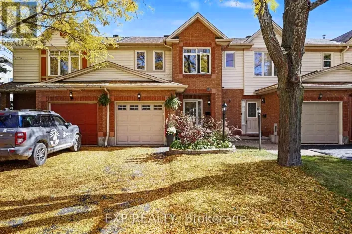 Row / Townhouse for sale: 173 BEATRICE DRIVE, Ottawa