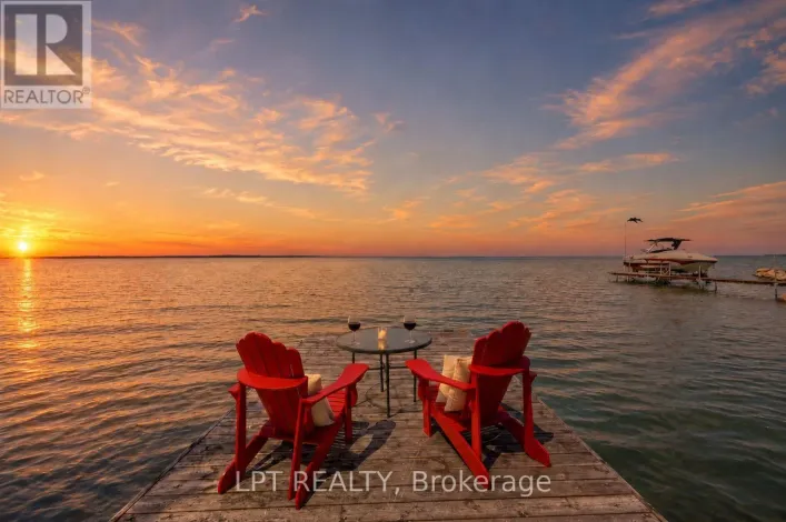 173 LAKE DRIVE E, Georgina