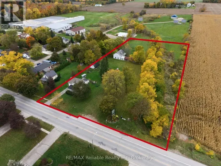 173 MAIN STREET N, Huron East