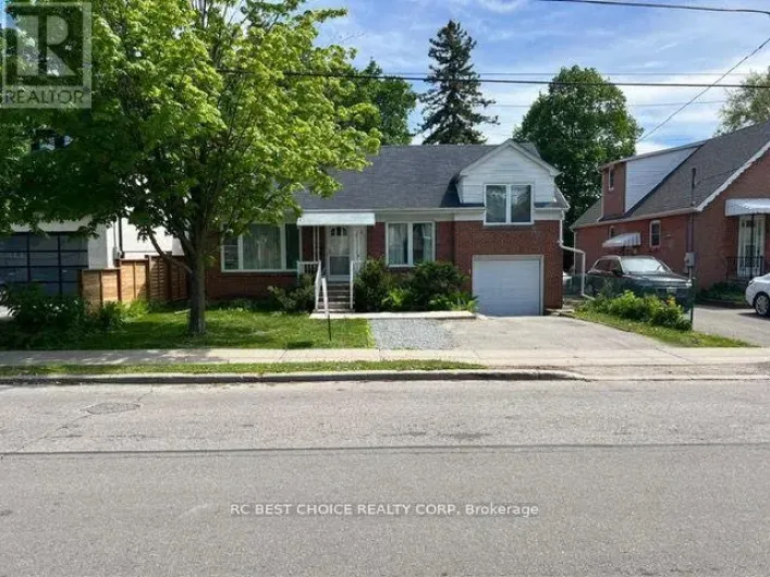 173 POYNTZ AVENUE, Toronto