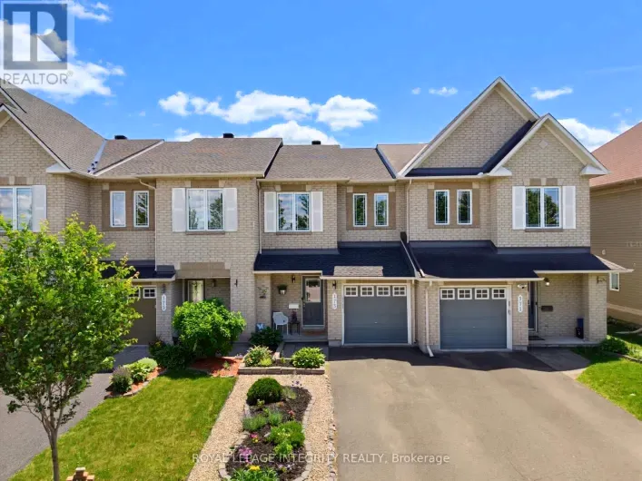 173 SILVERMOON CRESCENT, Ottawa