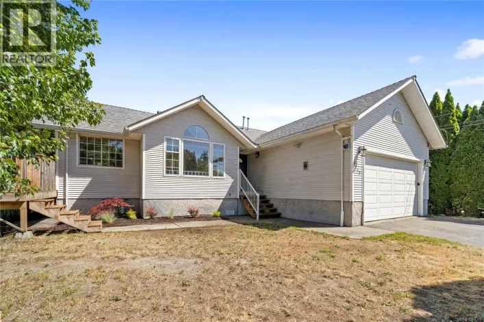 1730 Jingle Pot Rd, Nanaimo