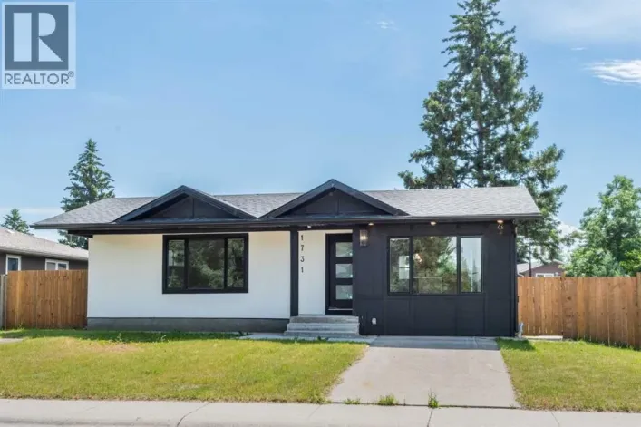 1731 111 Avenue SW, Calgary