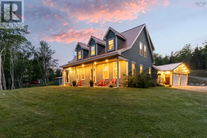 1731 West Side Lochaber Road, North Lochaber