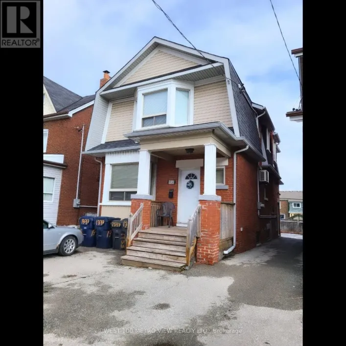 1733 DUFFERIN STREET, Toronto