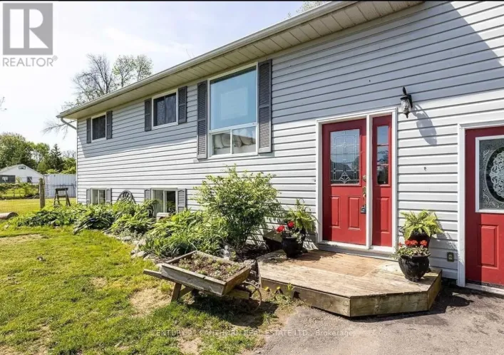 1-735 COUNTY RD 28 ROAD N, Prince Edward County