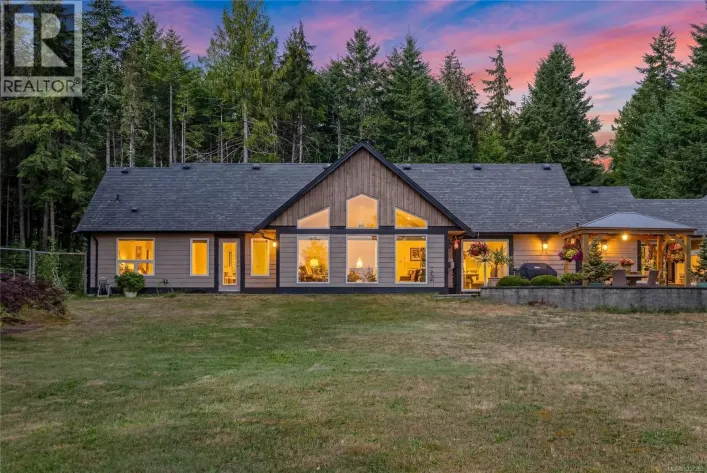 1737 Galvin Pl, Qualicum Beach
