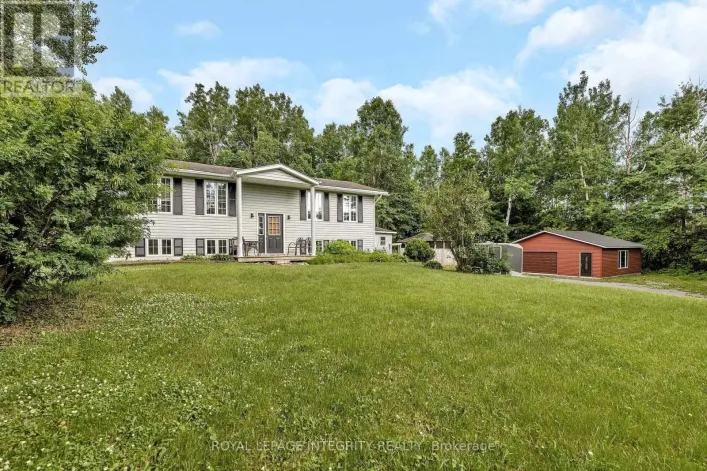 17372 CAMERON ROAD, South Stormont