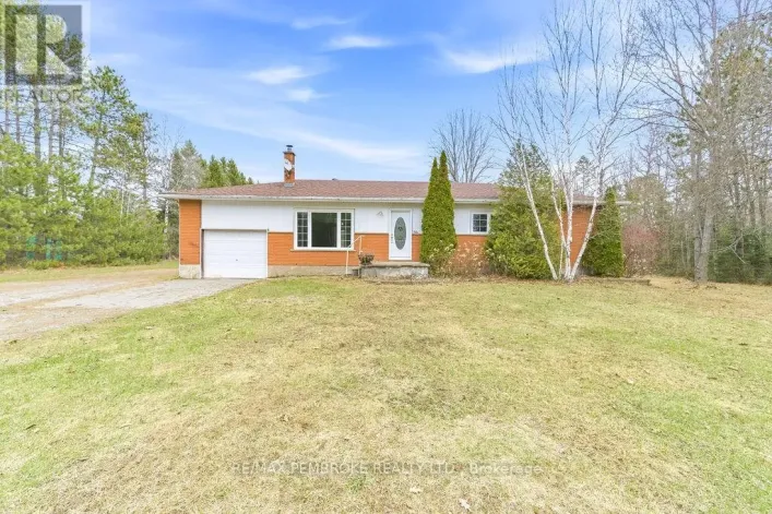 1738 B LINE ROAD SW, Laurentian Valley