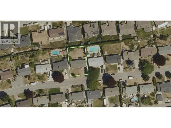 1738 Smithson Drive, Kelowna